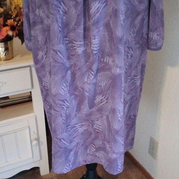 NWT Attention Shift Dress - Picture 3 of 10
